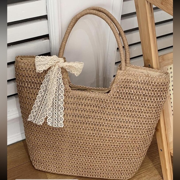 Straw bag with bow - Picture 2 of 7